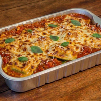 Ravioli Verde (manjericão) de Mozzarella ao Sugo - 1,5Kg - 4 a 5 pessoas - FAMÍLIA - MASSA