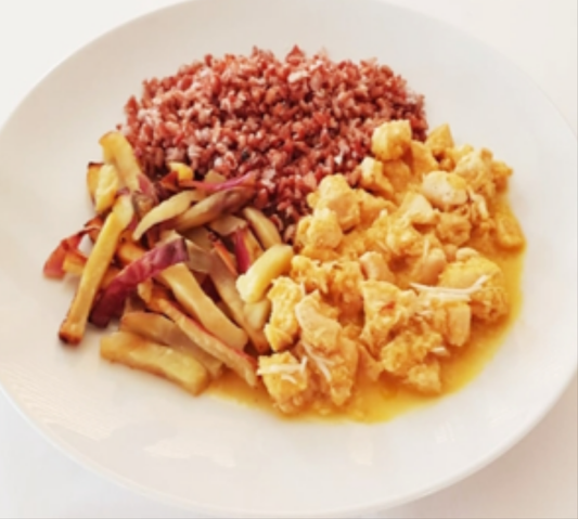 LIGHT 300 - Frango Thai com arroz integral vermelho e batata doce no azeite - 300g