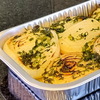 Cebolas Assadas ao Forno 550g - 6 porções - FAMÍLIA - ACOMPANHAMENTO