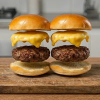 KIT 2x Chef's Cheese Burguers - Aprox. 160g cada + Pães de Brioche + Queijo à escolha