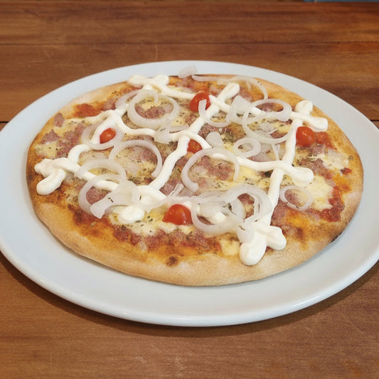 New!!! Pizza Média - Porco Real (Mozzarella, Linguiça, Cebola, Catupiry e Pimenta Biquinho) - 23cm