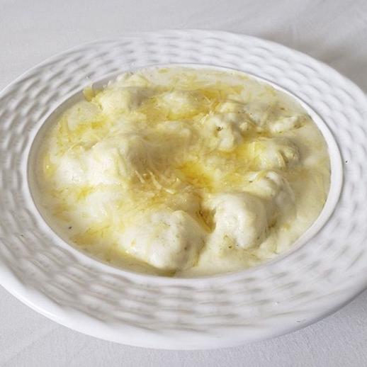 ITÁLIA - Gnocchi de Batata Recheado de Mozzarella ao Triplo Burro 400g