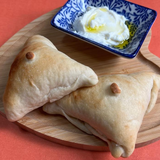 Da Cito - Três Esfihas Fechadas de Coalhada - Pacote de 240g c/ 3 unids