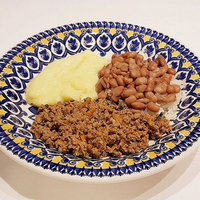 KIDS - Carninha Moída  com arroz, feijão e purê