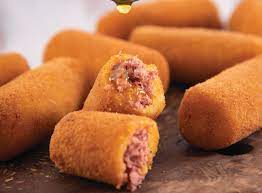 SALGADOS - BOLINHO DE CARNE SECA - Bendita Filó - Pacote com 6 unids