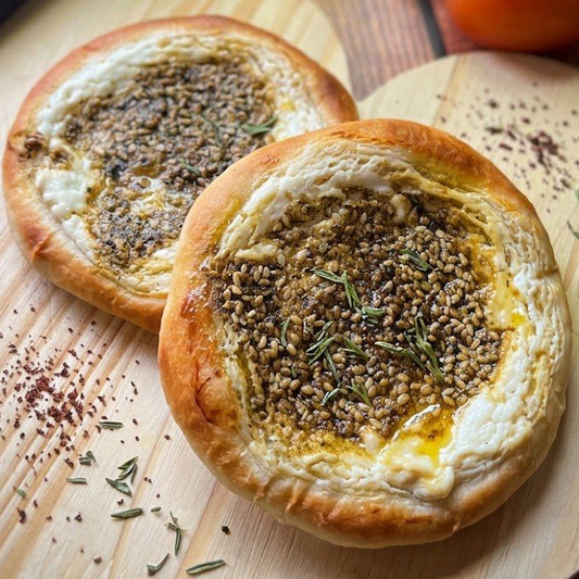 Da Cito - Três Esfihas Abertas de Coalhada e Zaatar - Pacote de 240g c/ 3 unids