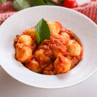 KIDS - Mini Gnocchi de Batata Recheado de Mozzarella ao Sugo