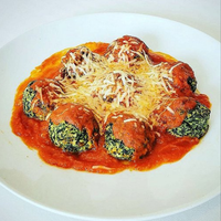 LIGHT - Gnocchi de Ricota e Espinafre ao Sugo